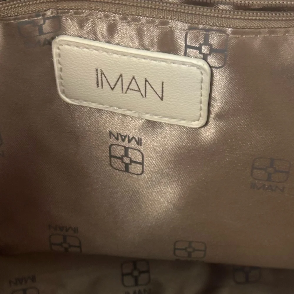 IMAN Gold Ring Handles Ivory Bag Global Chic Preppy Purse Handbag